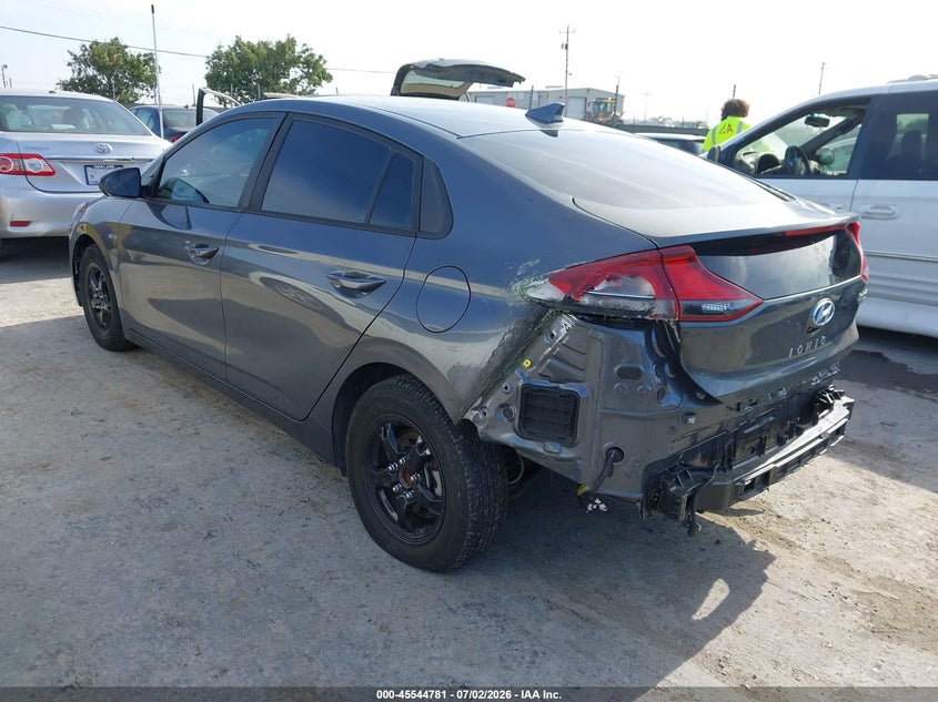 2019 Hyundai Ioniq hybrid VIN KMHC65LC3KU162338 IAAI salvage auction — NORMAL WEAR, App For Dup Clear (California), sold $25 on 2026-07-09 (photo 3)