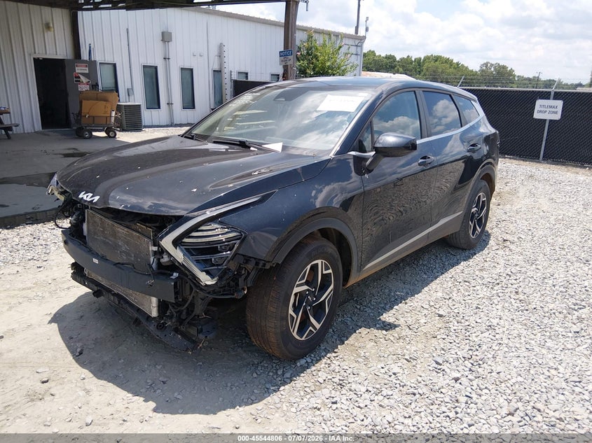 2024 Kia Sportage VIN KNDPU3DF5R7283504 IAAI salvage auction — FRONT END, Enterprise Vehicles Clear Only (Kansas), sold $3,900 on 2026-07-08 (photo 2)