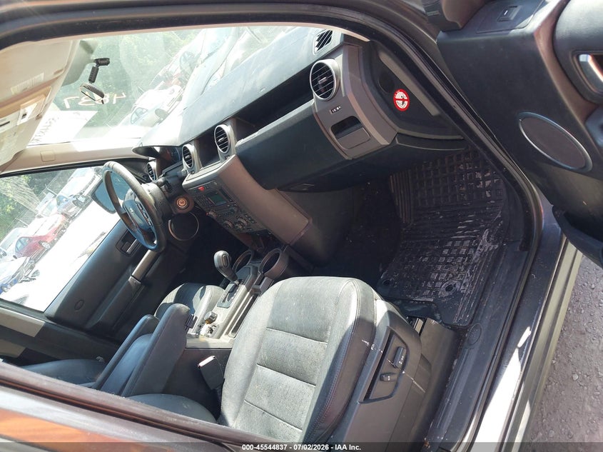 2005 Land rover Lr3 VIN SALAD25405A319649 IAAI salvage auction — NORMAL WEAR, Clear (Virginia), sold $600 on 2026-07-21 (photo 5)