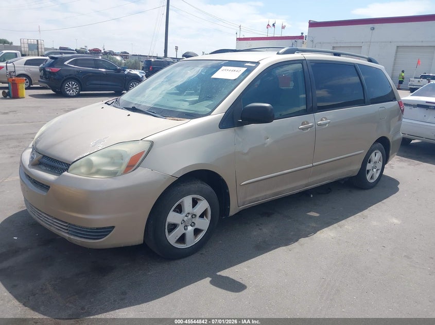 2004 Toyota Sienna VIN 5TDZA23C54S121292 IAAI salvage auction — NORMAL WEAR, Clear (Utah), sold $325 on 2026-07-09 (photo 2)