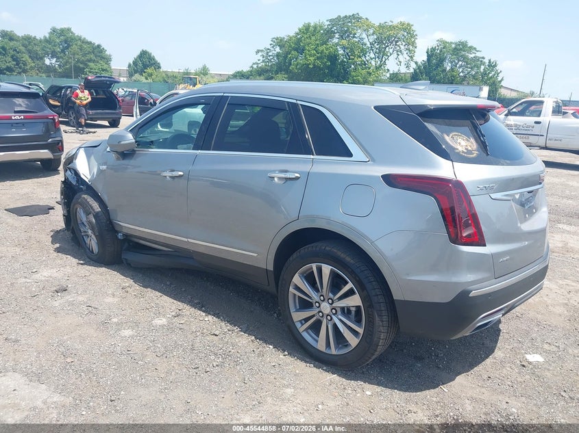2025 Cadillac Xt5 VIN 1GYKNDRSXSZ151023 IAAI salvage auction — LEFT FRONT, Salvage Title, sold $14,600 on 2026-08-14 (photo 3)