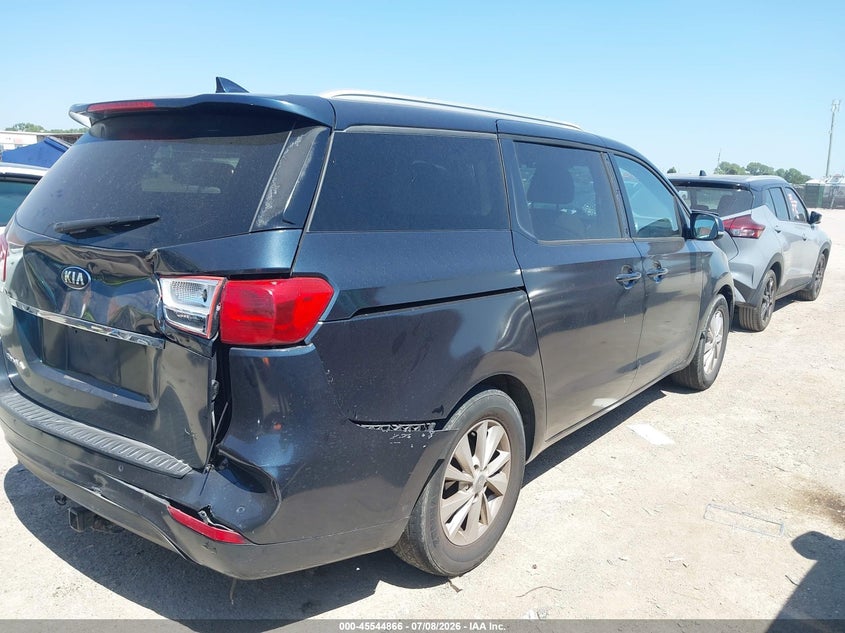 2016 Kia SEDONA VIN KNDMB5C1XG6082825 IAAI salvage auction — REAR END, Salvage (Texas), sold $1,475 on 2026-07-28 (photo 4)