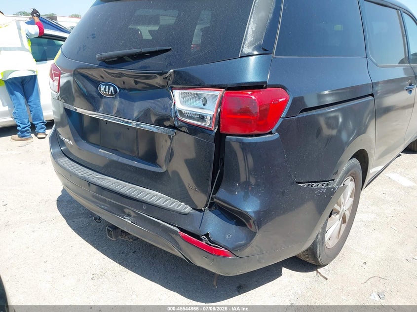 2016 Kia SEDONA VIN KNDMB5C1XG6082825 IAAI salvage auction — REAR END, Salvage (Texas), sold $1,475 on 2026-07-28 (photo 6)
