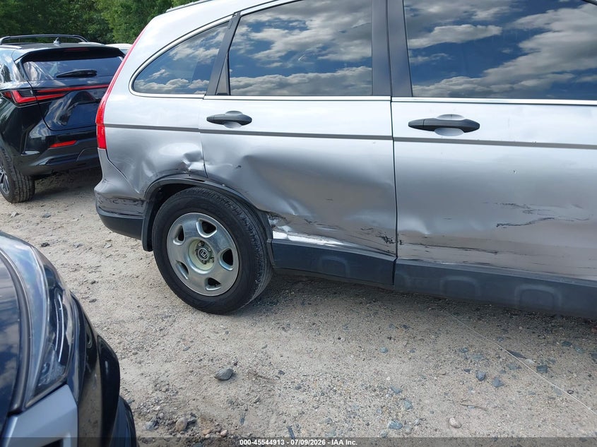 2007 Honda Cr-v VIN JHLRE38307C004277 IAAI salvage auction — SIDE, Clear (Massachusetts), sold $500 on 2026-07-15 (photo 6)