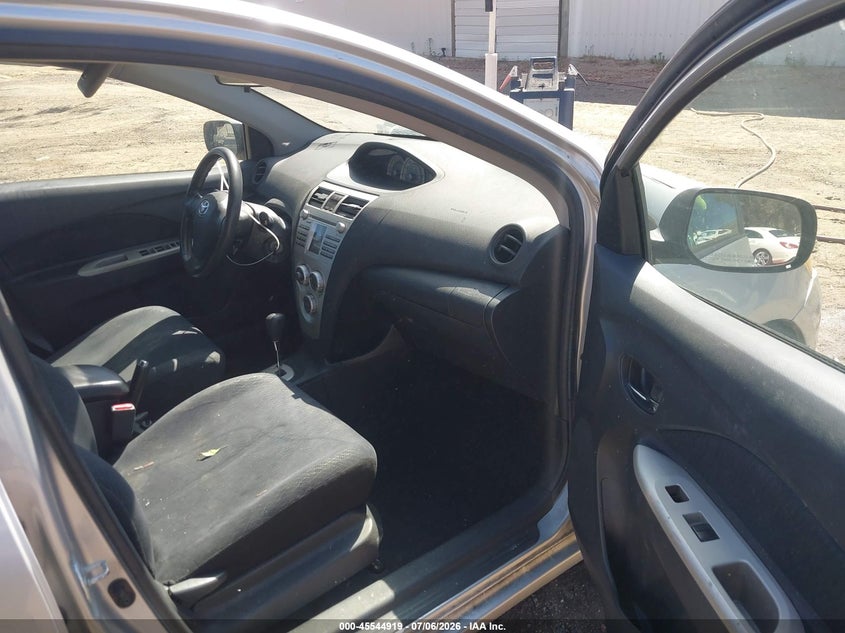2008 Toyota Yaris VIN JTDBT923681234144 IAAI salvage auction — LEFT REAR, Salvage (California), sold $500 on 2026-07-28 (photo 5)