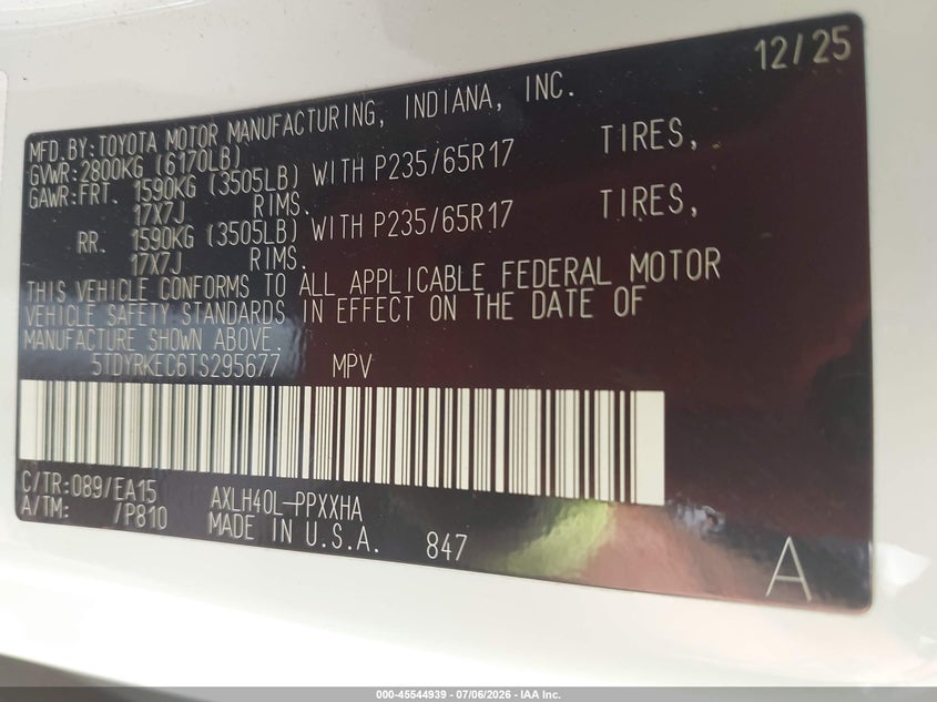 2026 Toyota Sienna VIN 5TDYRKEC6TS295677 IAAI salvage auction — NORMAL WEAR, Enterprise Vehicles Clear Only (Alabama), sold $36,275 on 2026-07-08 (photo 9)