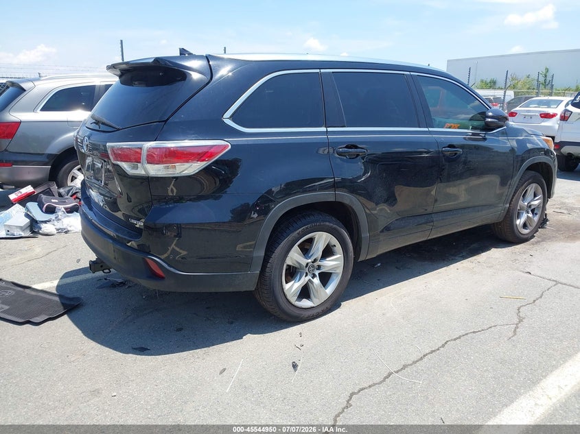 2016 Toyota Highlander VIN 5TDYKRFH8GS159371 IAAI salvage auction — FRONT END, Salvage (North Carolina), sold $7,400 on 2026-07-19 (photo 4)
