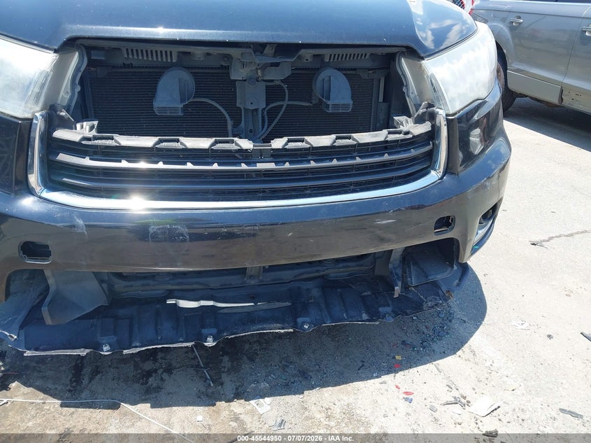 2016 Toyota Highlander VIN 5TDYKRFH8GS159371 IAAI salvage auction — FRONT END, Salvage (North Carolina), sold $7,400 on 2026-07-19 (photo 6)