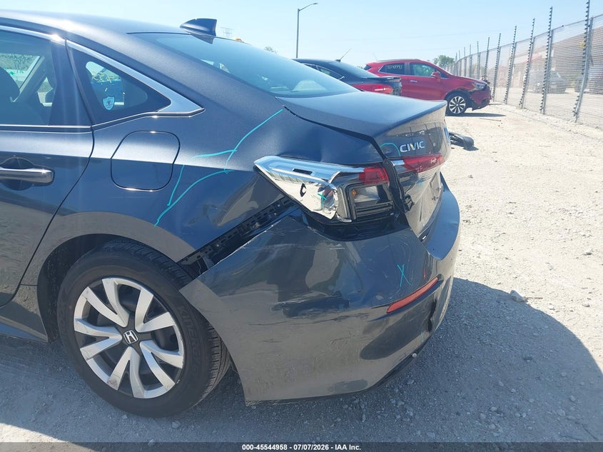 2024 Honda Civic VIN 2HGFE2F21RH588467 IAAI salvage auction — REAR END, Wait Title, sold $8,600 on 2026-08-22 (photo 6)
