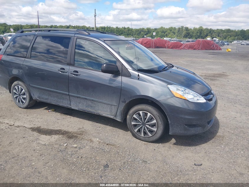 2006 Toyota Sienna VIN 5TDZA23C46S397384 IAAI salvage auction — NORMAL WEAR, Clear (Pennsylvania), sold $825 on 2026-07-20 (photo 1)