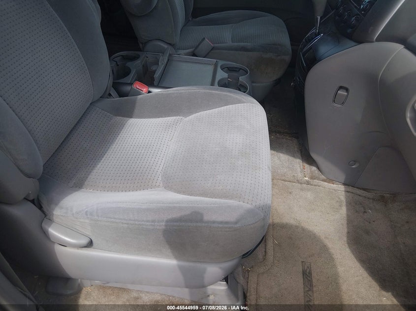 2006 Toyota Sienna VIN 5TDZA23C46S397384 IAAI salvage auction — NORMAL WEAR, Clear (Pennsylvania), sold $825 on 2026-07-20 (photo 5)