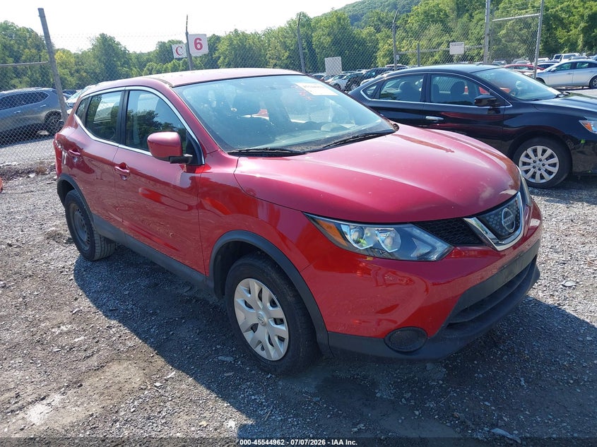 2018 Nissan Rogue VIN JN1BJ1CR6JW266470 IAAI salvage auction — NORMAL WEAR, Clear (Virginia), sold $850 on 2026-07-16 (photo 1)