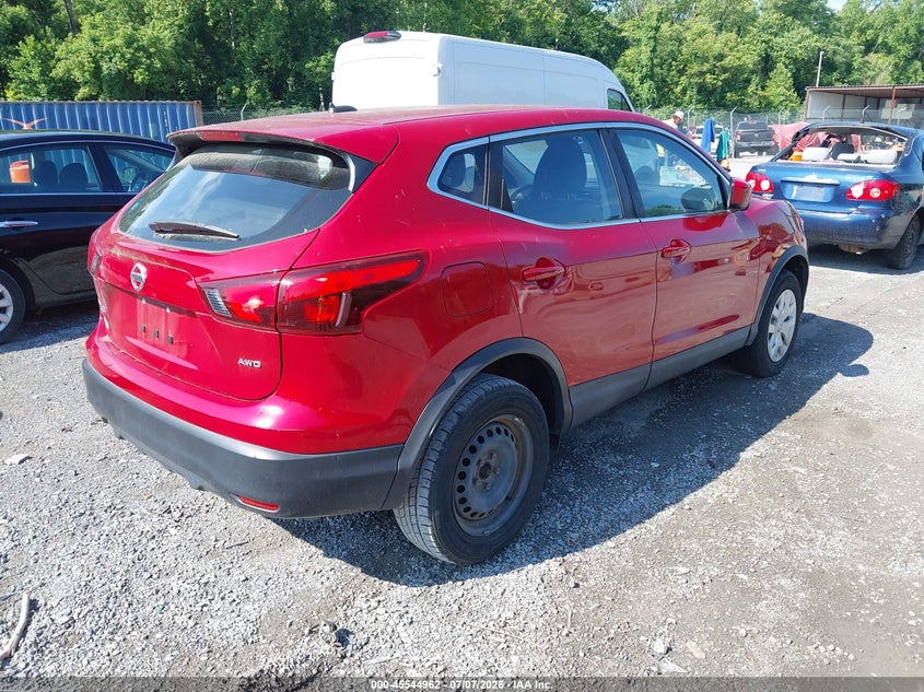 2018 Nissan Rogue VIN JN1BJ1CR6JW266470 IAAI salvage auction — NORMAL WEAR, Clear (Virginia), sold $850 on 2026-07-16 (photo 4)