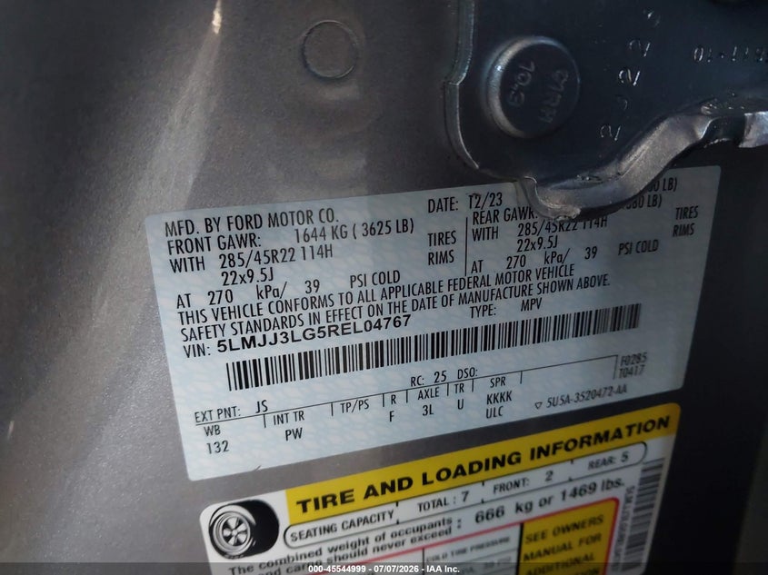 2024 Lincoln Navigator VIN 5LMJJ3LG5REL04767 IAAI salvage auction — FRONT END, Salvage Title, sold $15,100 on 2026-08-31 (photo 9)