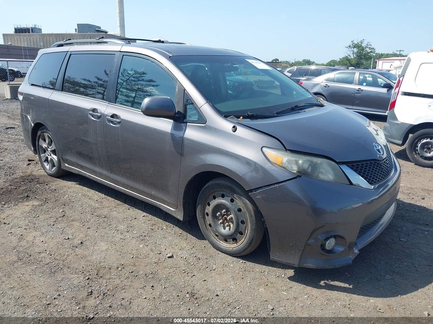 2011 Toyota Sienna VIN 5TDXK3DC2BS165031 IAAI salvage auction — NORMAL WEAR, Clear (New Jersey), sold $1,300 on 2026-07-20 (photo 1)