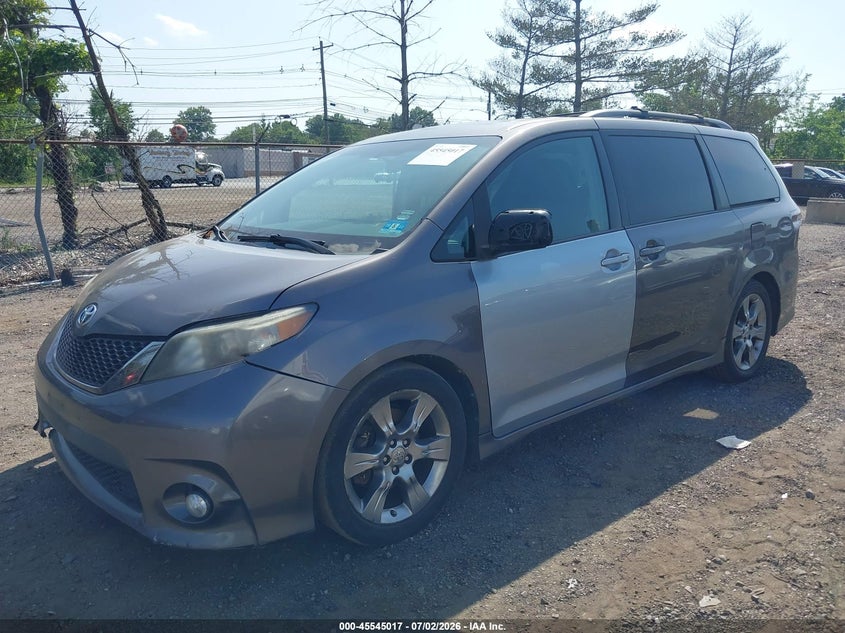 2011 Toyota Sienna VIN 5TDXK3DC2BS165031 IAAI salvage auction — NORMAL WEAR, Clear (New Jersey), sold $1,300 on 2026-07-20 (photo 2)