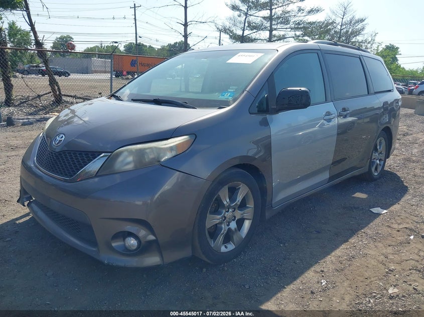 2011 Toyota Sienna VIN 5TDXK3DC2BS165031 IAAI salvage auction — NORMAL WEAR, Clear (New Jersey), sold $1,300 on 2026-07-20 (photo 6)