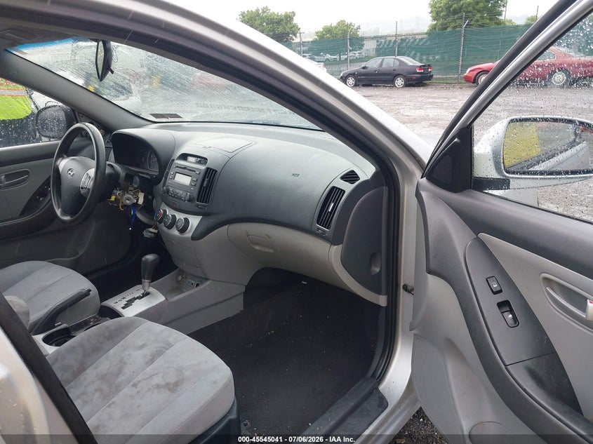 2009 Hyundai Elantra VIN KMHDU46DX9U675721 IAAI salvage auction — REAR END, Salvage (Pennsylvania), sold $350 on 2026-07-24 (photo 5)