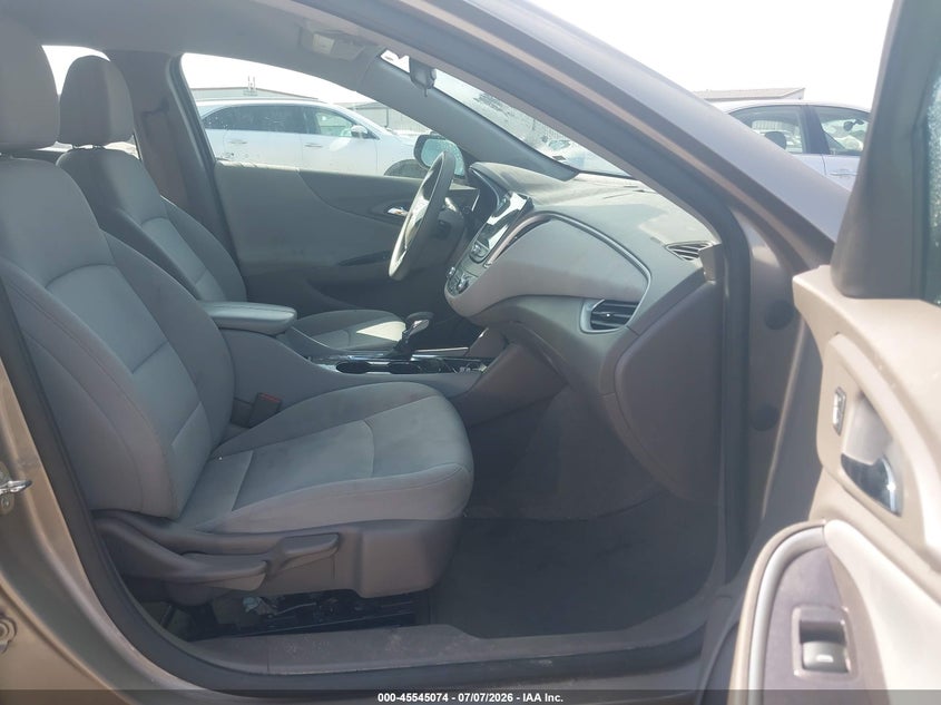 2025 Chevrolet Malibu VIN 1G1ZD5ST3SF116284 IAAI salvage auction — LEFT SIDE, Enterprise Vehicles Clear Only (Florida), sold $9,750 on 2026-07-15 (photo 5)