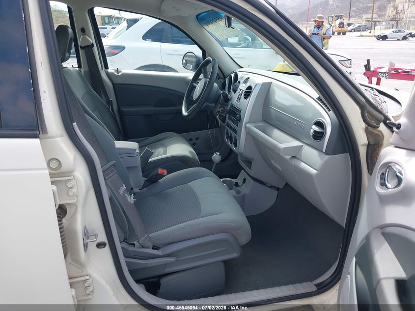 2008 Chrysler Pt cruiser VIN 3A8FY48B98T162300 IAAI salvage auction — NORMAL WEAR, Clear - Dealer Only (California), sold $200 on 2026-07-08 (photo 5)