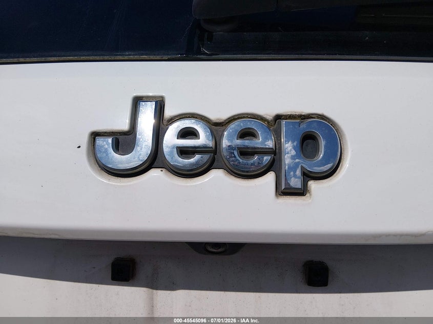 2020 Jeep Grand cherokee VIN 1C4RJFAG8LC339711 IAAI salvage auction — NORMAL WEAR, Sf97 (Oregon), sold $10,800 on 2026-07-29 (photo 6)