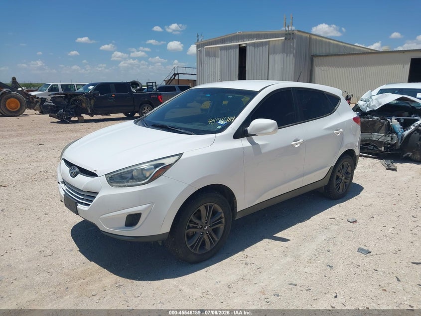2015 Hyundai Tucson VIN KM8JTCAF2FU977167 IAAI salvage auction — NORMAL WEAR, Original (Texas), sold $1,450 on 2026-07-16 (photo 2)