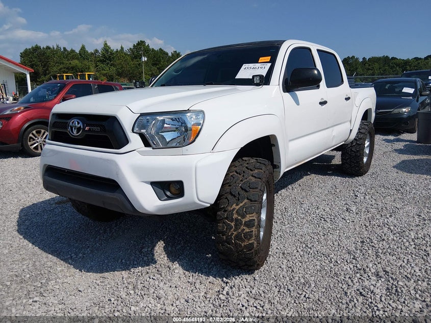 2013 Toyota Tacoma VIN 5TFLU4EN7DX051523 IAAI salvage auction — RIGHT FRONT, Salvage Title, sold $6,300 on 2026-07-30 (photo 2)
