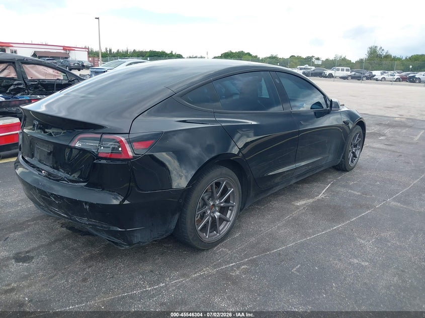 2019 Tesla Model 3 VIN 5YJ3E1EA2KF192936 IAAI salvage auction — REAR END, Salvage Title, sold $5,975 on 2026-08-01 (photo 4)
