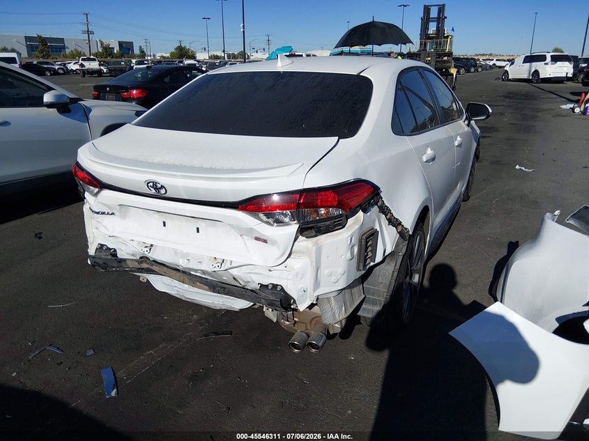 2020 Toyota Corolla VIN 5YFS4RCE6LP021583 IAAI salvage auction — FRONT & REAR, Salvage Title, sold $7,500 on 2026-07-17 (photo 4)