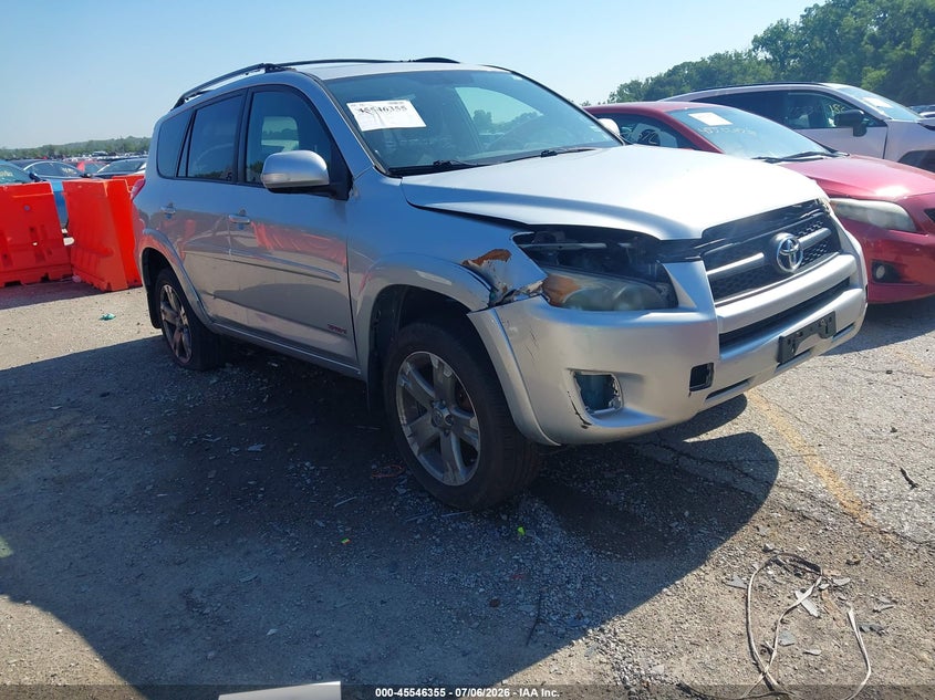 2011 Toyota Rav4 VIN JTMRF4DV0B5049112 IAAI salvage auction — NORMAL WEAR, Clear (Missouri), sold $600 on 2026-07-29 (photo 1)