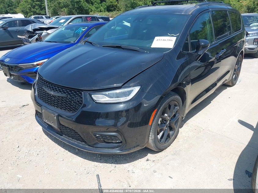 2025 Chrysler Pacifica VIN 2C4RC1GG9SR515675 IAAI salvage auction — HAIL, Enterprise Vehicles Clear Only (Texas), sold $22,600 on 2026-07-29 (photo 2)