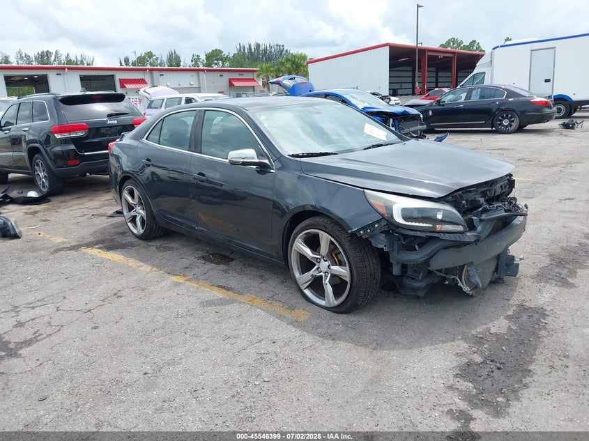 2015 Chevrolet Malibu VIN 1G11C5SL8FF346618 IAAI salvage auction — SIDE, Salvage Title, sold $825 on 2026-07-18 (photo 1)