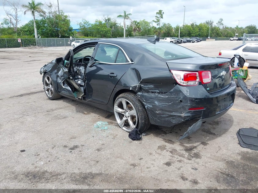 2015 Chevrolet Malibu VIN 1G11C5SL8FF346618 IAAI salvage auction — SIDE, Salvage Title, sold $825 on 2026-07-18 (photo 3)