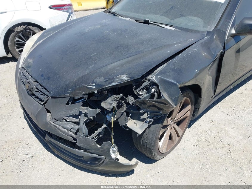 2010 Hyundai Genesis VIN KMHHT6KD4AU004913 IAAI salvage auction — NORMAL WEAR, Salvage Title - Dealer (California), sold $375 on 2026-07-16 (photo 6)