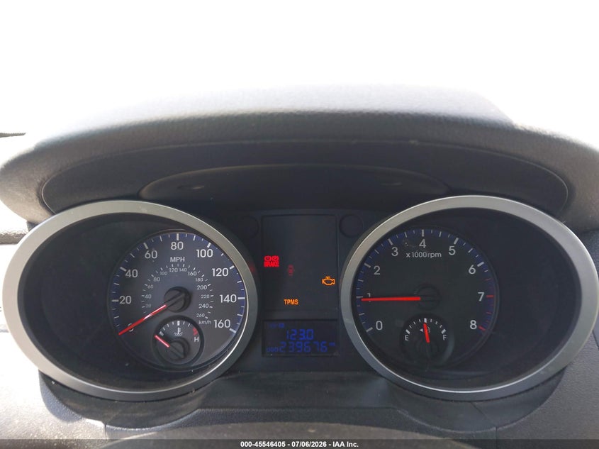 2010 Hyundai Genesis VIN KMHHT6KD4AU004913 IAAI salvage auction — NORMAL WEAR, Salvage Title - Dealer (California), sold $375 on 2026-07-16 (photo 7)