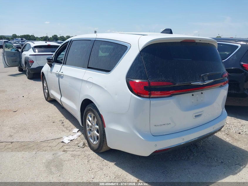 2025 Chrysler Pacifica VIN 2C4RC1BG3SR509488 IAAI salvage auction — HAIL, Enterprise Vehicles Clear Only (Florida), sold $18,400 on 2026-07-29 (photo 3)