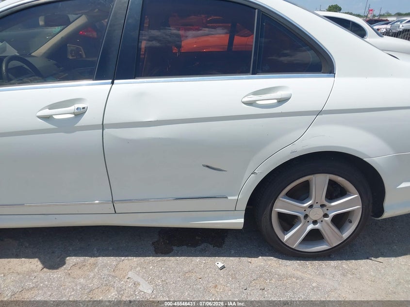 2010 Mercedes-benz C class VIN WDDGF5EB8AR090926 IAAI salvage auction — NORMAL WEAR, Original (Texas), sold $450 on 2026-08-05 (photo 6)