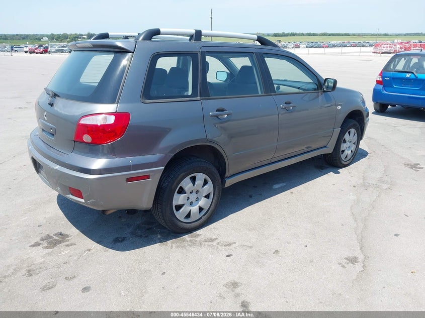 2006 Mitsubishi Outlander VIN JA4LZ31F66U028467 IAAI salvage auction — REAR END, Certificate Of Title (Nebraska), sold $650 on 2026-07-29 (photo 4)