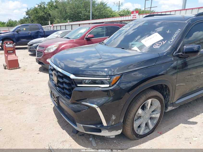 2025 Honda Pilot VIN 5FNYG2H77SB039121 IAAI salvage auction — LEFT FRONT, Original (Texas), sold $18,600 on 2026-08-15 (photo 6)