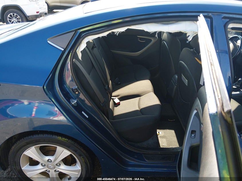 2016 Hyundai Elantra VIN KMHDH4AE4GU567077 IAAI salvage auction — RIGHT SIDE, Salvage Title, sold $825 on 2026-08-03 (photo 8)