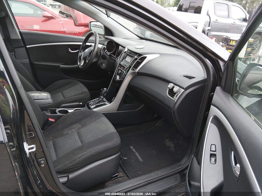 2014 Hyundai Elantra VIN KMHD35LH4EU202956 IAAI salvage auction — NORMAL WEAR, Clear (Washington), sold $425 on 2026-07-29 (photo 5)