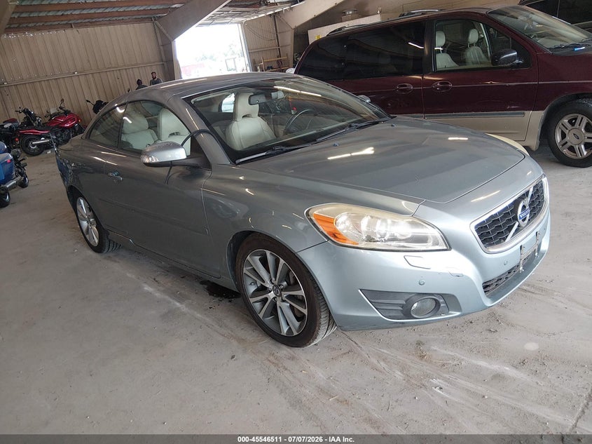2011 Volvo C70 VIN YV1672MC1BJ115266 IAAI salvage auction — NORMAL WEAR, Clear (Tennessee), sold $650 on 2026-07-27 (photo 1)