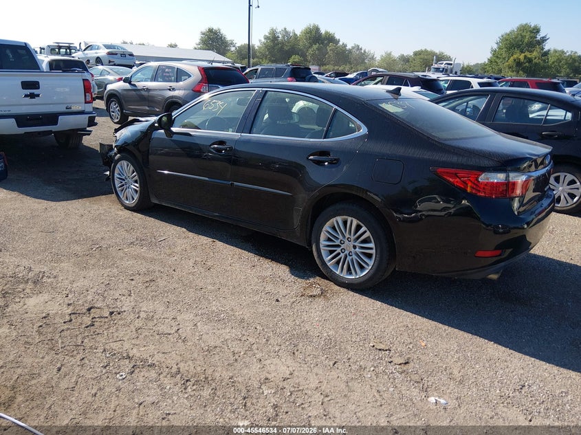 2013 Lexus Es 350 VIN JTHBK1GG7D2064248 IAAI salvage auction — NORMAL WEAR, Regular Certificate (Iowa), sold $1,150 on 2026-07-13 (photo 3)