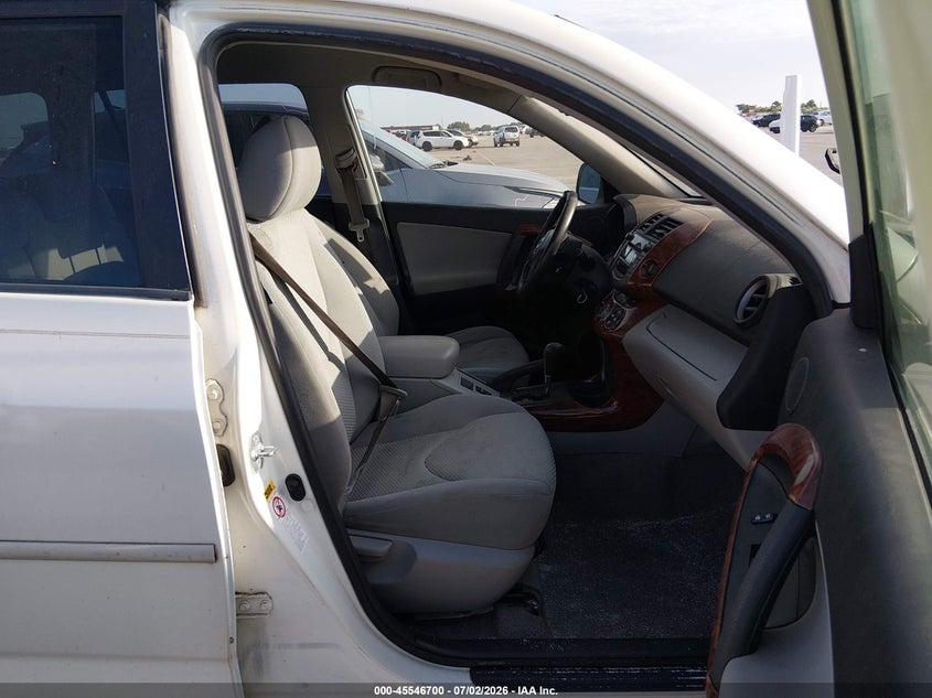 2008 Toyota Rav4 VIN JTMZK31V085021913 IAAI salvage auction — NORMAL WEAR, Clear (Texas), sold $1,225 on 2026-07-30 (photo 5)