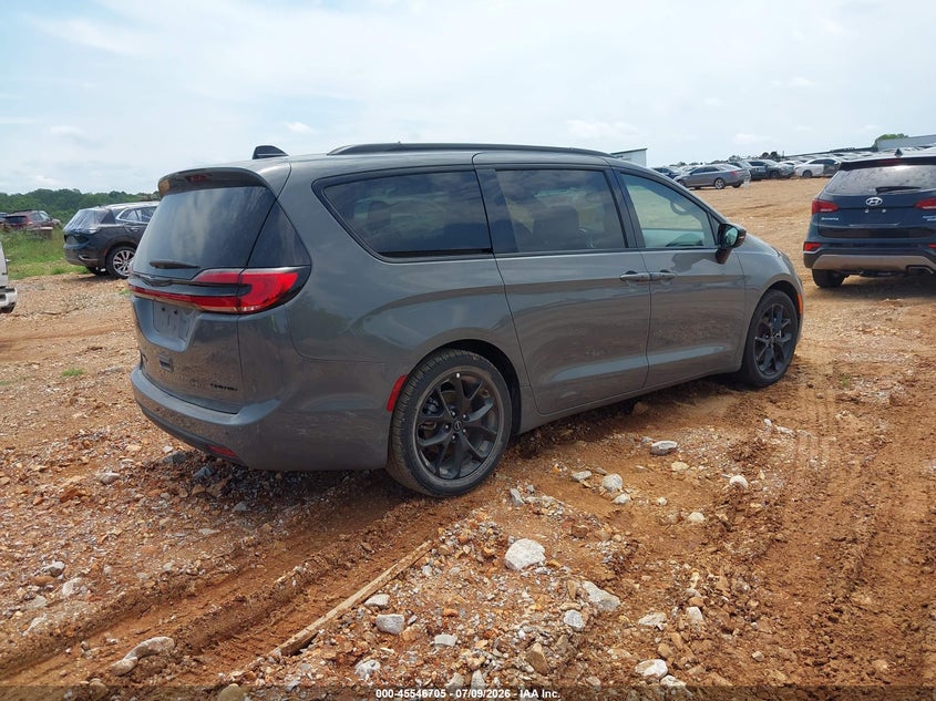 2025 Chrysler Pacifica VIN 2C4RC1GG0SR566143 IAAI salvage auction — HAIL, Salvage Title, sold $11,550 on 2026-07-15 (photo 4)