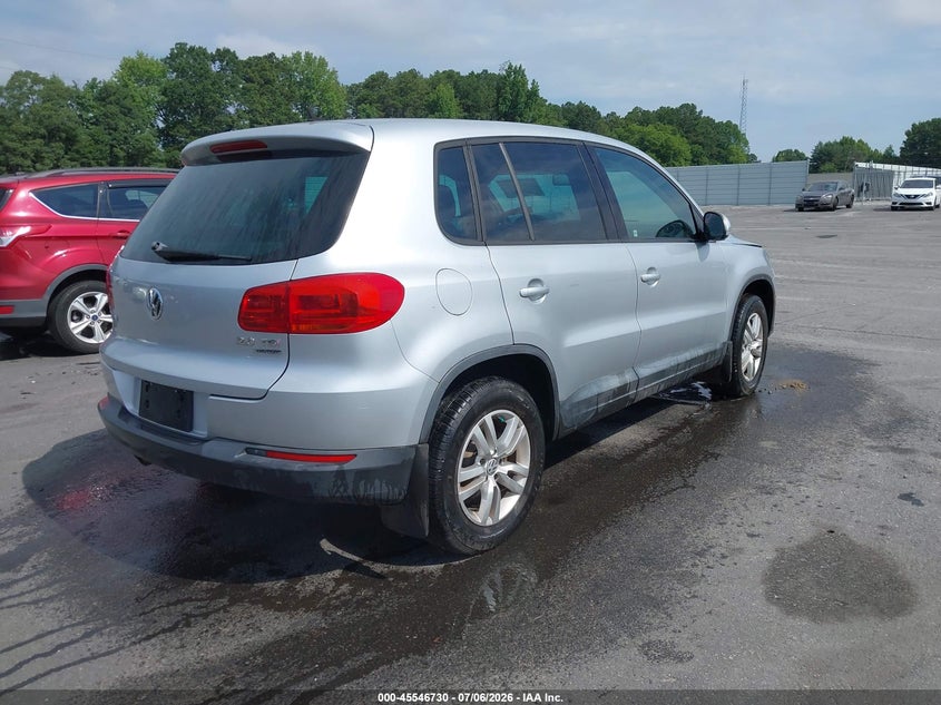 2013 Volkswagen Tiguan VIN WVGBV3AXXDW598183 IAAI salvage auction — NORMAL WEAR, Clear (Georgia), sold $375 on 2026-07-29 (photo 4)