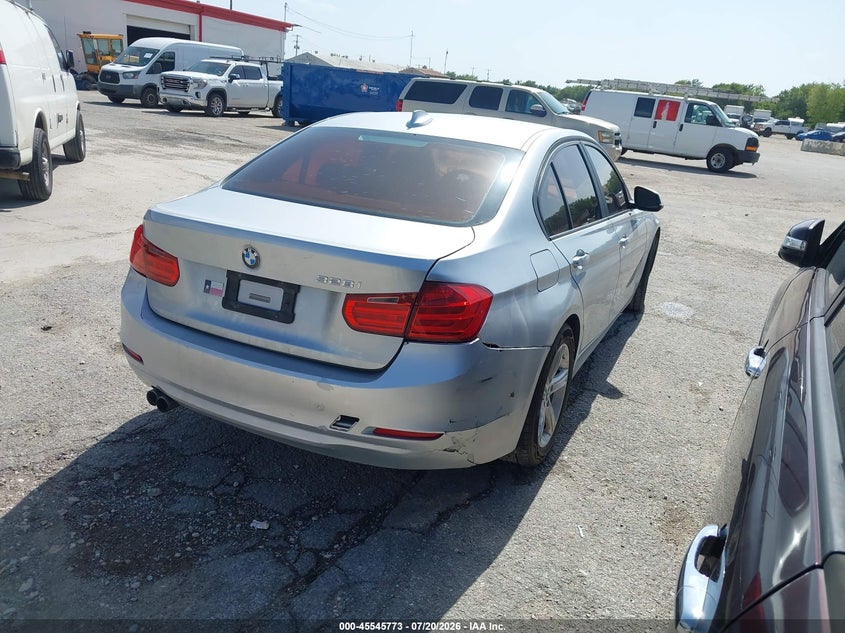 2013 BMW 3 series VIN WBA3C1G52DNR49308 IAAI salvage auction — NORMAL WEAR, Original (Texas), sold $1,050 on 2026-08-01 (photo 4)