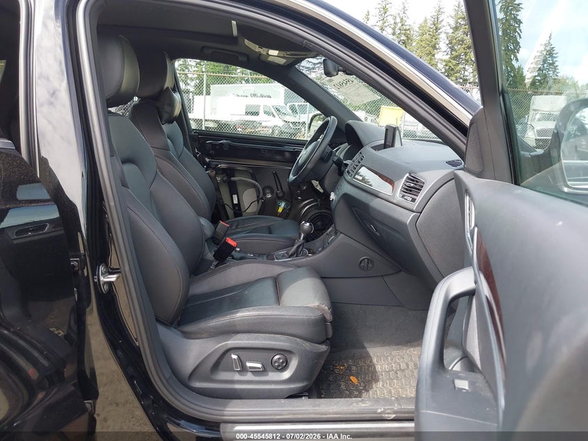 2018 Audi Q3 VIN WA1JCCFS8JR007193 IAAI salvage auction — LEFT SIDE, Salvage Title, sold $6,100 on 2026-07-29 (photo 5)