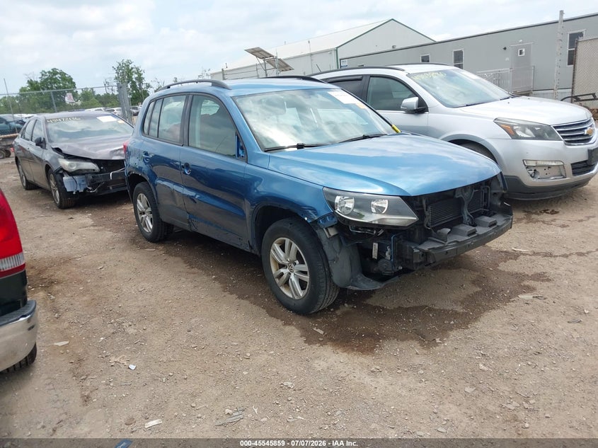 2017 Volkswagen Tiguan VIN WVGAV7AX3HK005165 IAAI salvage auction — FRONT END, Salvage Title, sold $2,550 on 2026-07-23 (photo 1)