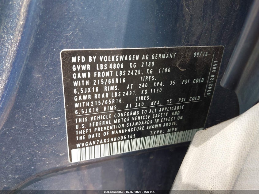 2017 Volkswagen Tiguan VIN WVGAV7AX3HK005165 IAAI salvage auction — FRONT END, Salvage Title, sold $2,550 on 2026-07-23 (photo 9)